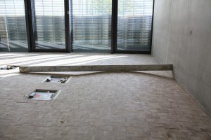 Gussasphalt Holzpflaster